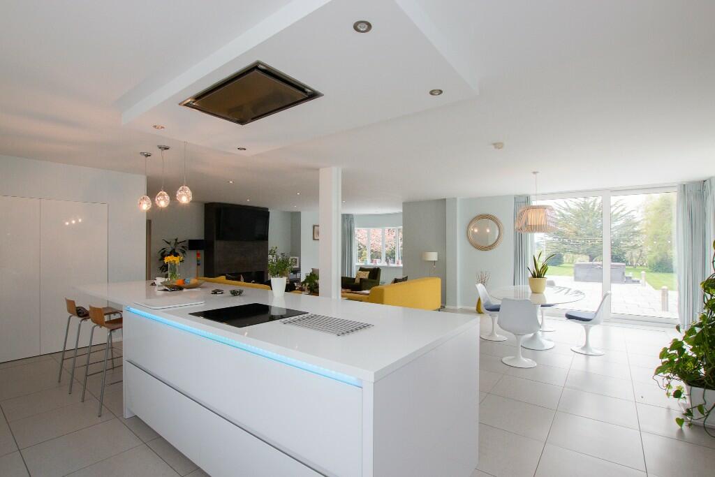 Additional property image - Links Hey Road, CH48