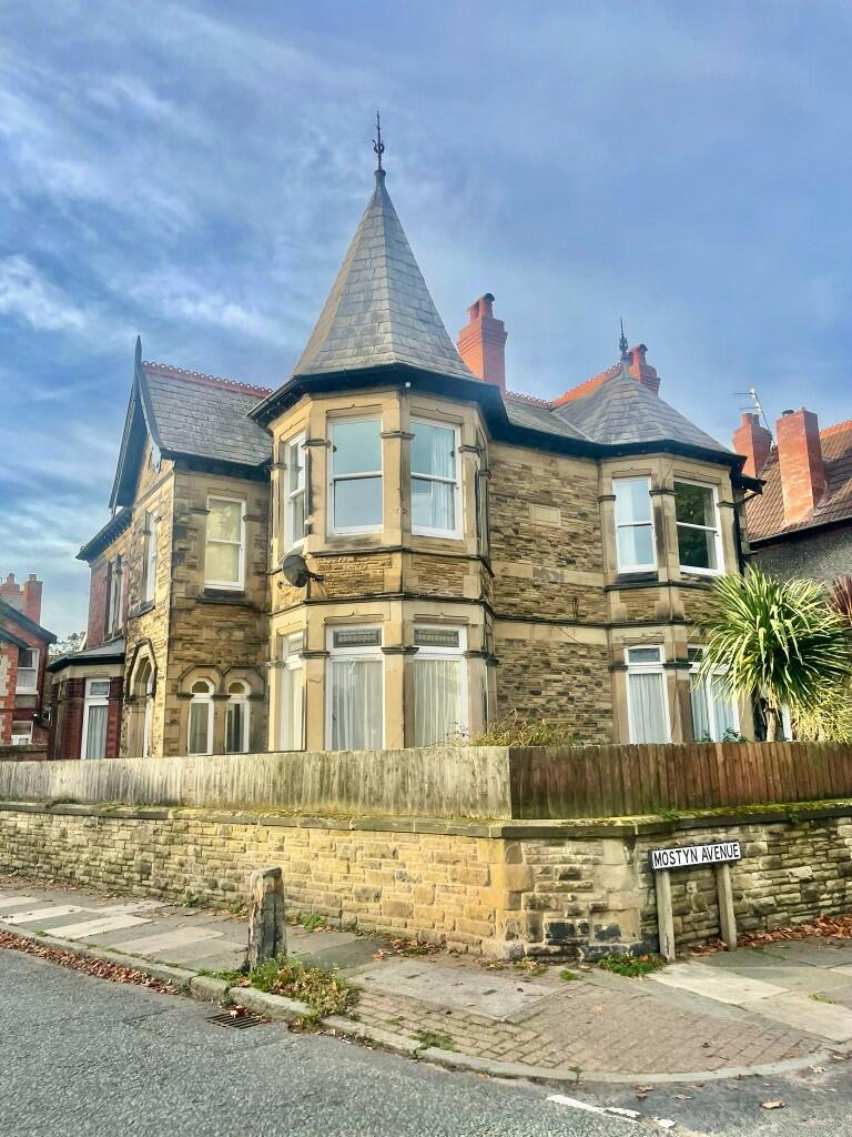 5 bedroom detached house for sale in Hilbre Road, CH48