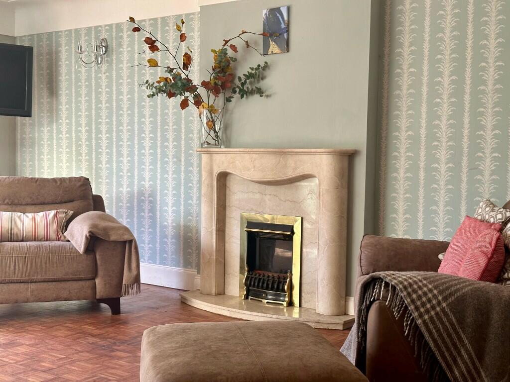 Additional property image - Upper Raby Road, Neston, Cheshire, CH64