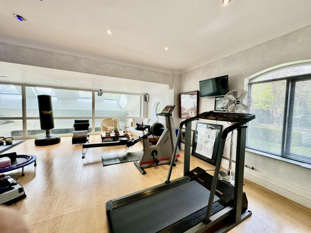 Additional property image - Caldy Chase Drive, CH48