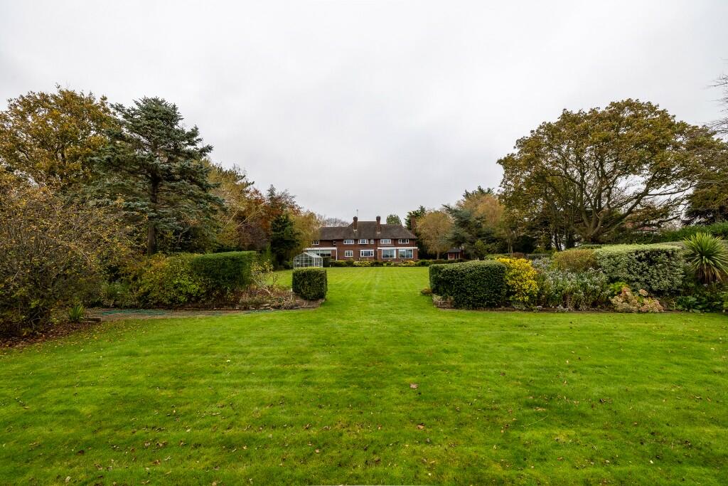 Additional property image - Links Hey Road, CH48