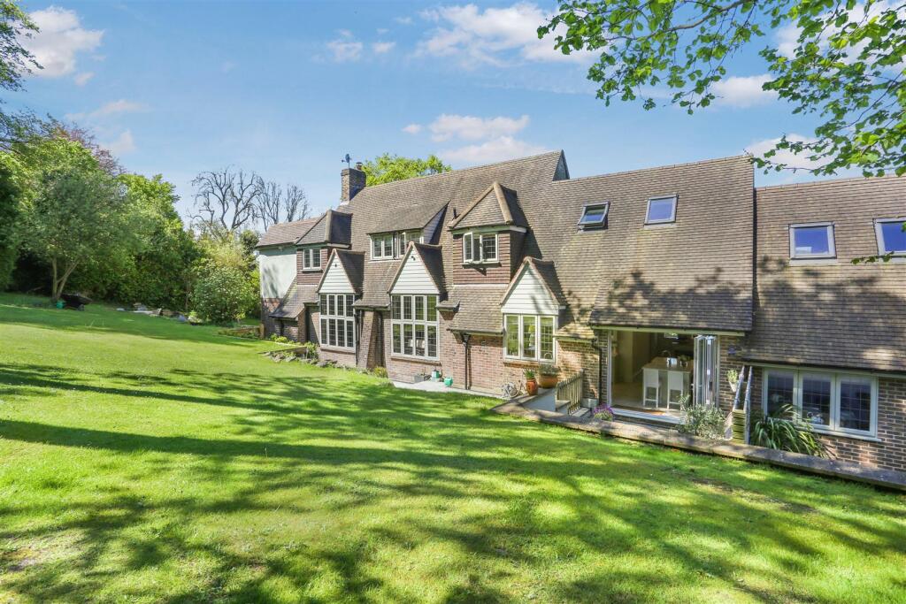 Additional property image - Hazelwood Lane, Chipstead