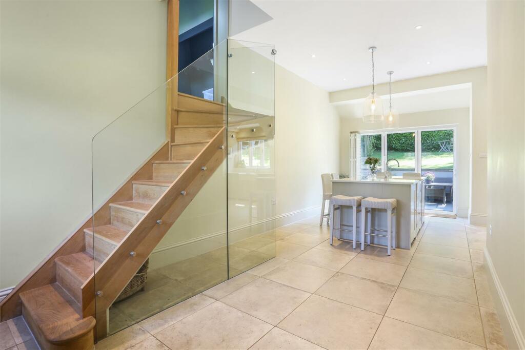 Additional property image - Hazelwood Lane, Chipstead