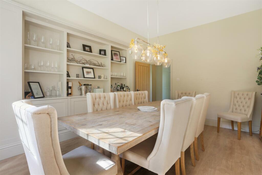 Additional property image - Hazelwood Lane, Chipstead