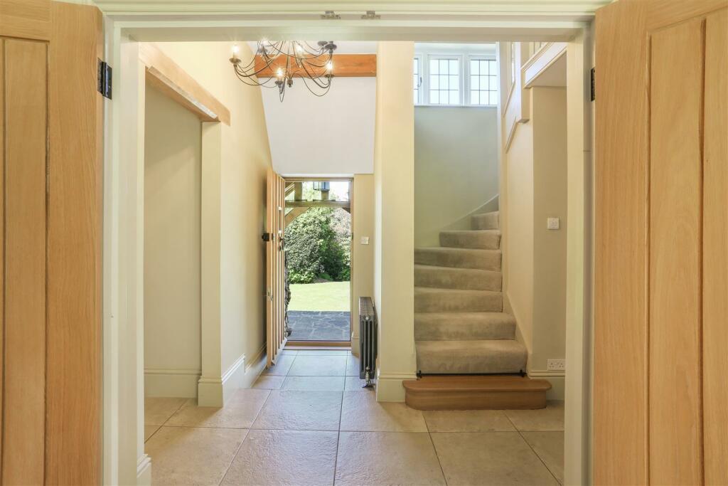 Additional property image - Hazelwood Lane, Chipstead