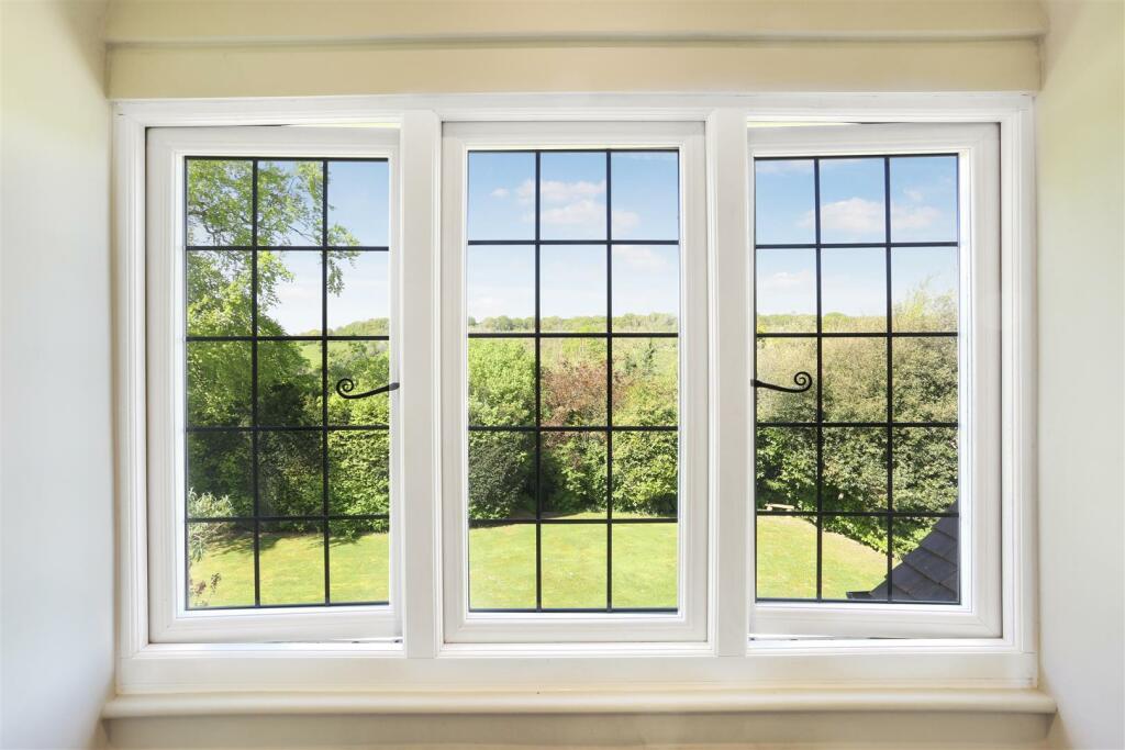 Additional property image - Hazelwood Lane, Chipstead