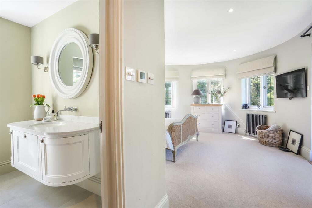 Additional property image - Hazelwood Lane, Chipstead