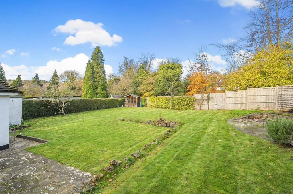 Additional property image - Stagbury Close, Chipstead