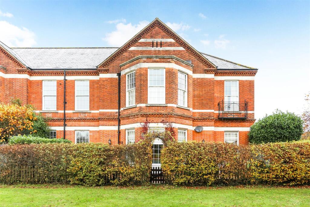 Main image of property: Cayton Road, Coulsdon