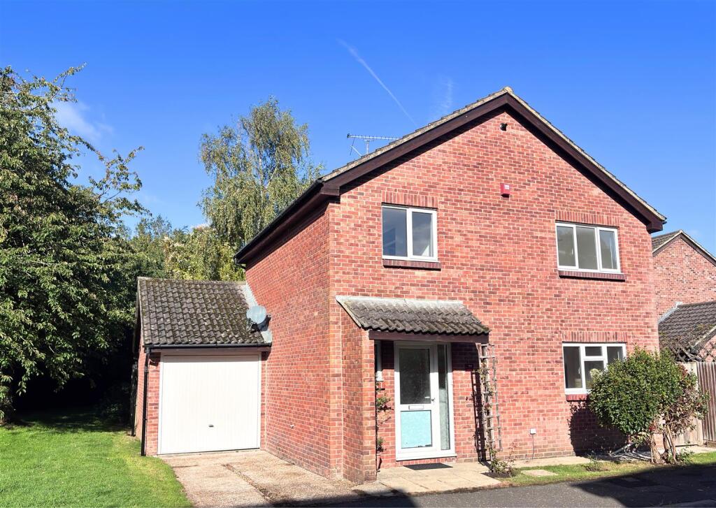 Main image of property: Brook Road, Horsham, West Sussex