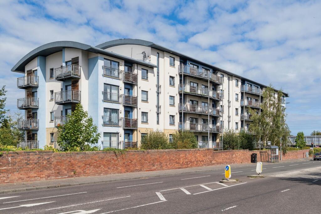 Main image of property: Flat 7, 4 Drybrough Crescent, Craigmillar, Edinburgh