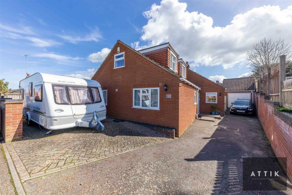 4 bedroom chalet for sale in Ruskin Road, New Costessey, NR5