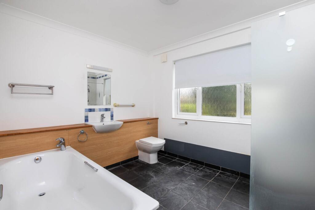 Additional image 12 of Amberley Drive, Goring-By-Sea