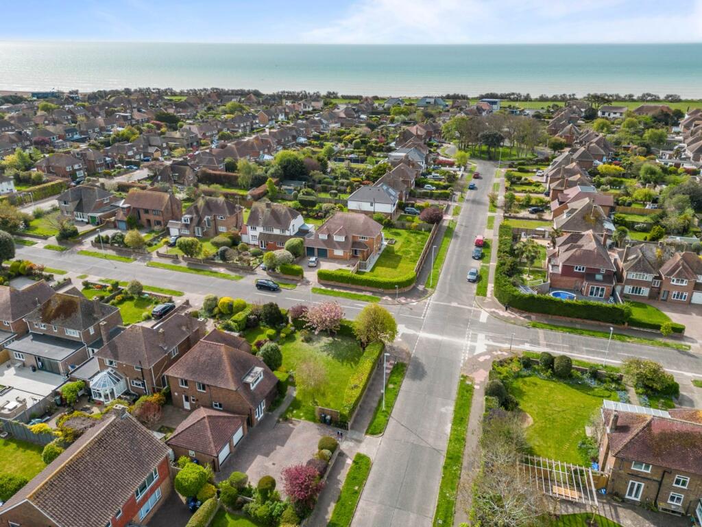 Additional image 24 of Amberley Drive, Goring-By-Sea