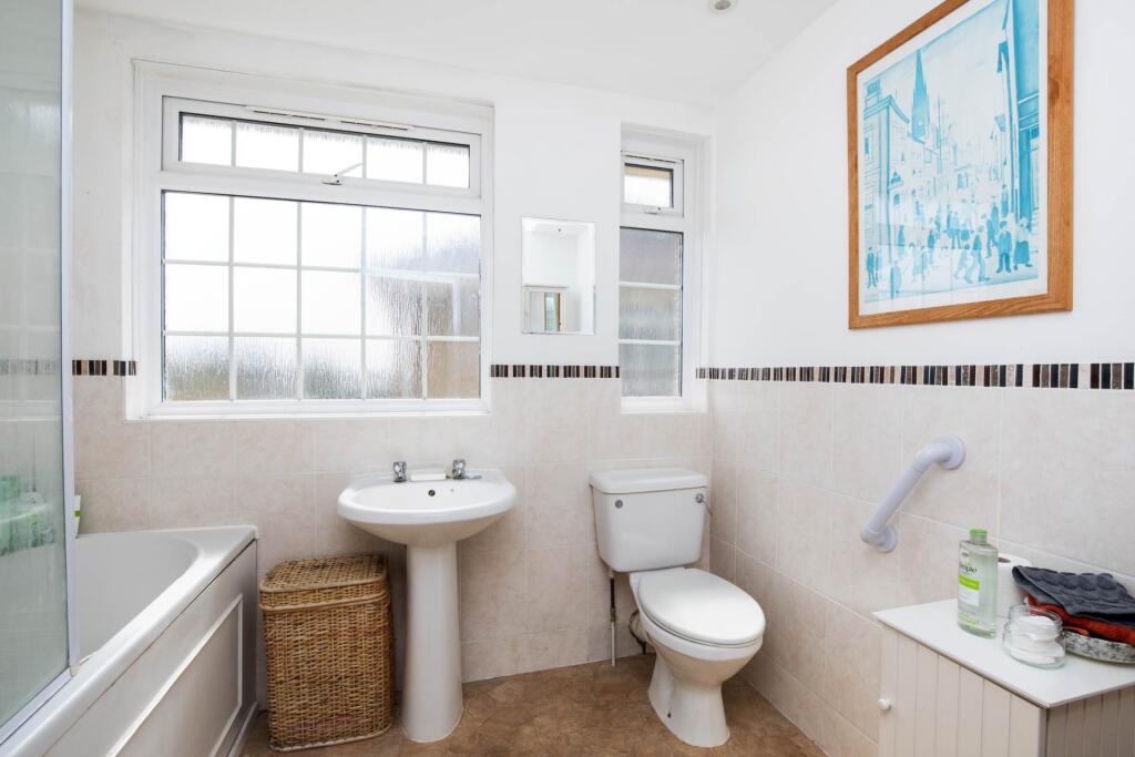 Additional image 9 of Nutley Crescent, Goring-By-Sea