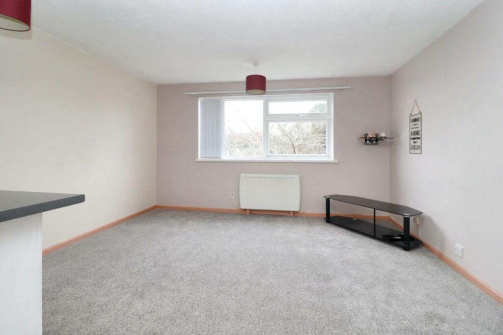 2 bedroom apartment for rent in Sholing, Southampton, SO19