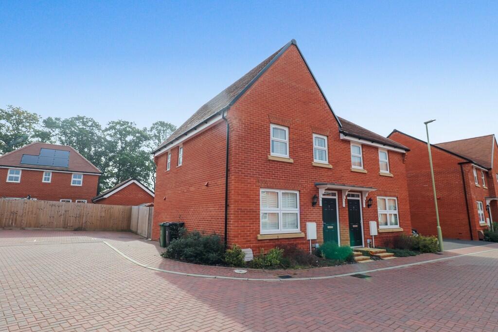 Main image of property: Curbridge, Southampton