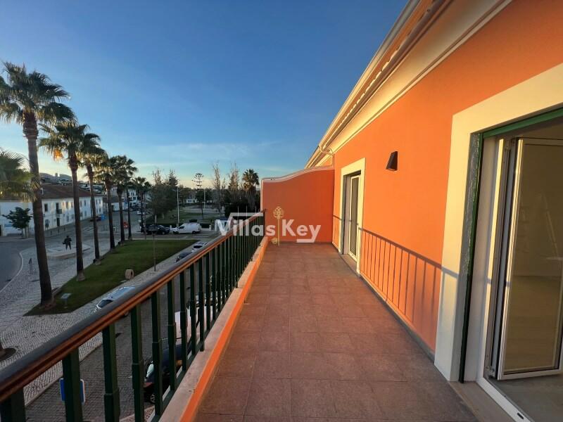 3 bedroom terraced house for sale in Algarve, Lagoa, Portugal