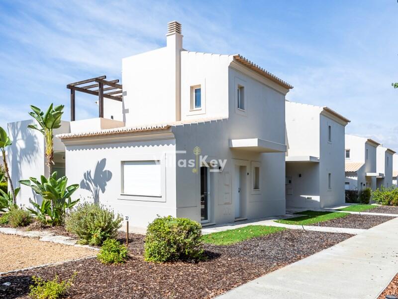 Main image of property: Algarve, Lagoa