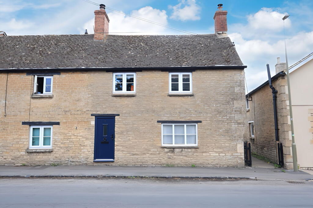 Main image of property: Manor Road, Brize Norton, Carterton, OX18 3NA