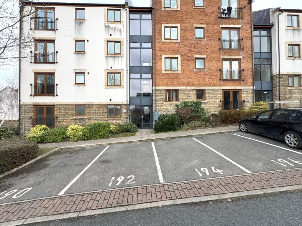 Main image of property: Greenlea Court, Huddersfield, HD5