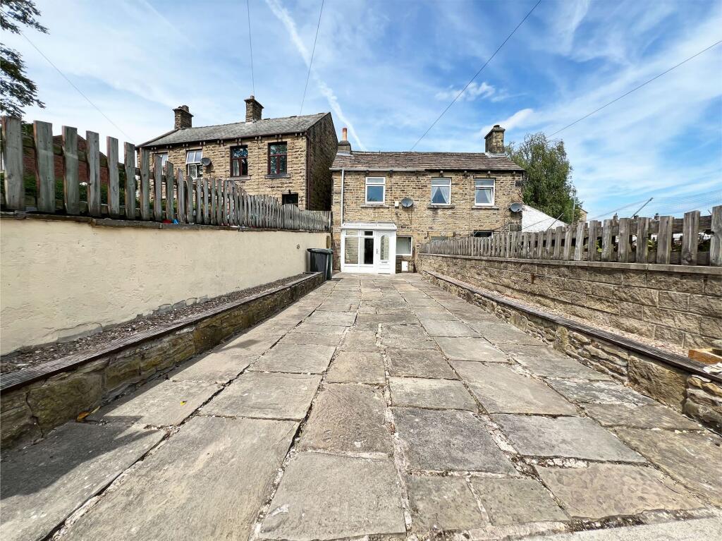Main image of property: Dale Street, Skelmanthorpe, HD8
