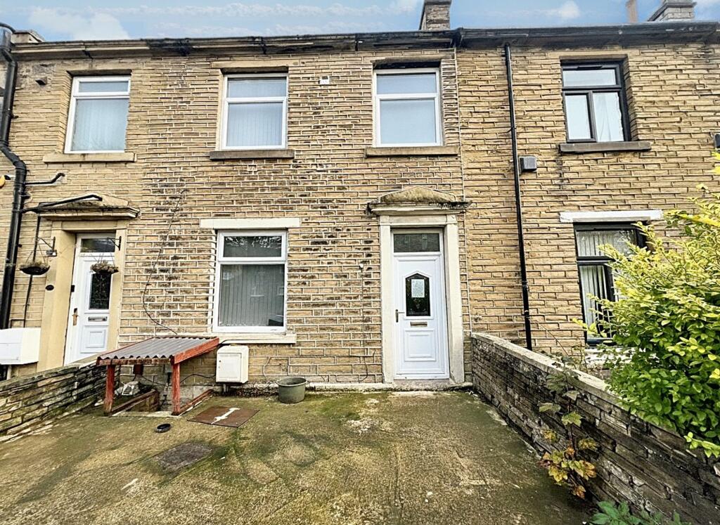 Main image of property: Bradford Road, Huddersfield, HD1