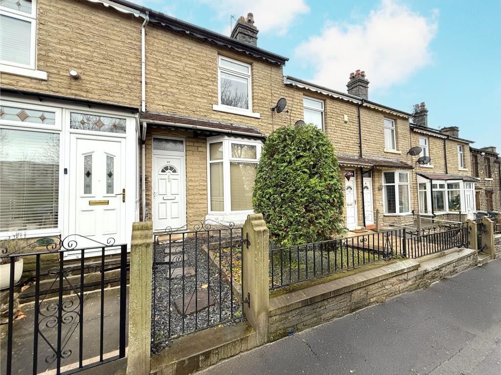 Main image of property: Rawthorpe Terrace, Huddersfield, HD5