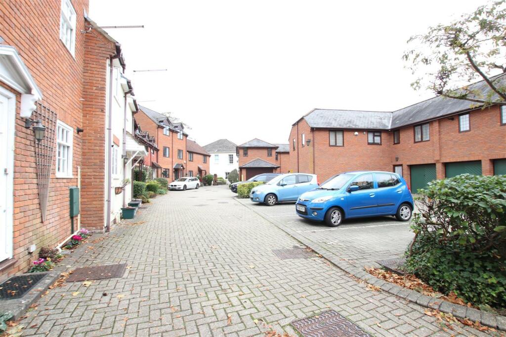 Additional property image - Millstream Close, Wimborne