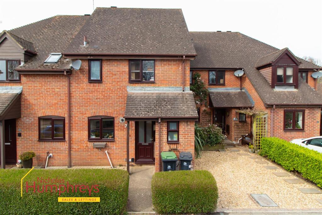 3 bedroom terraced house