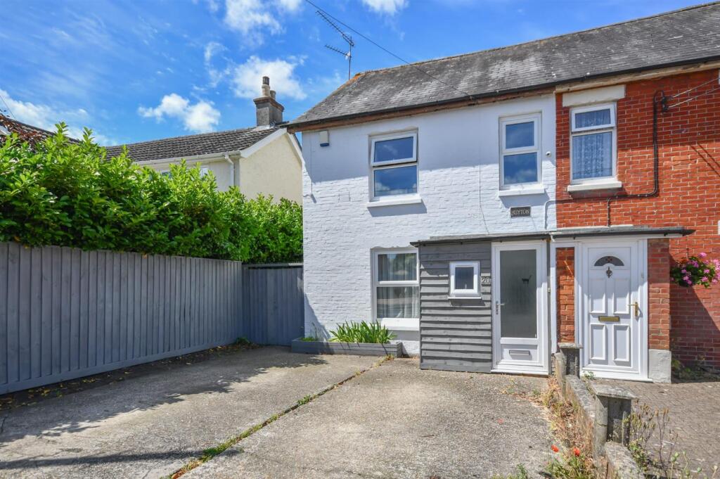 Main image of property: Manor Road, Ringwood