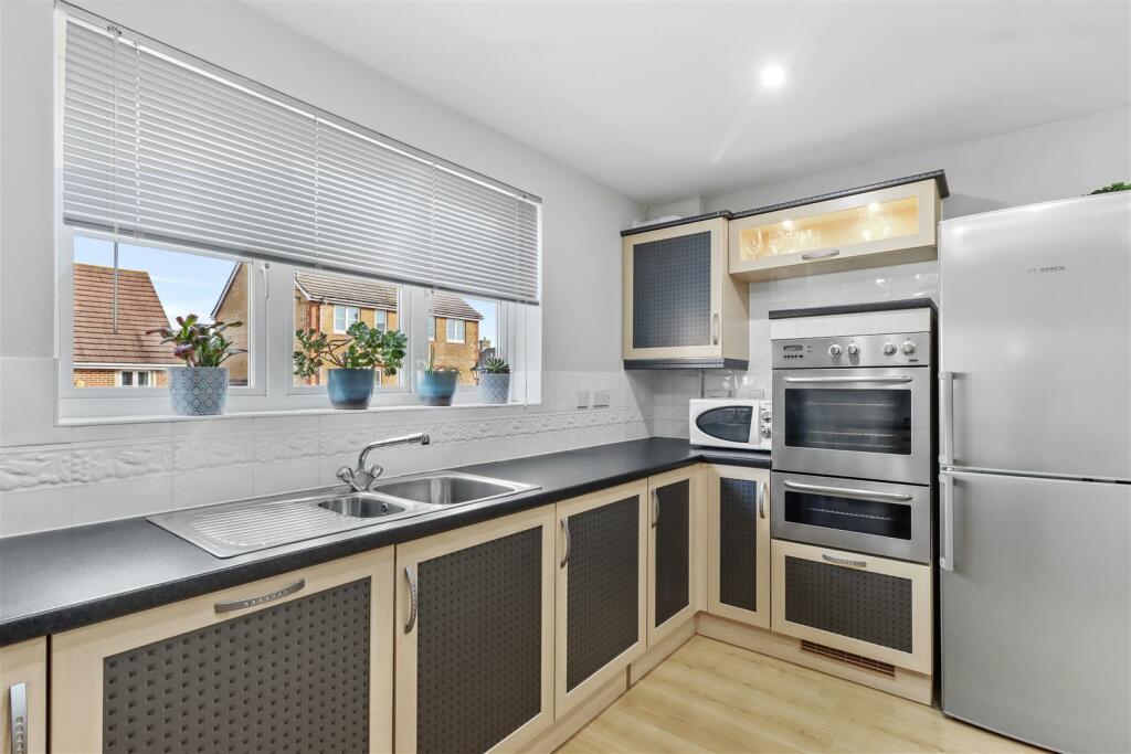 Additional property image - Phoenix Drive, Eastbourne