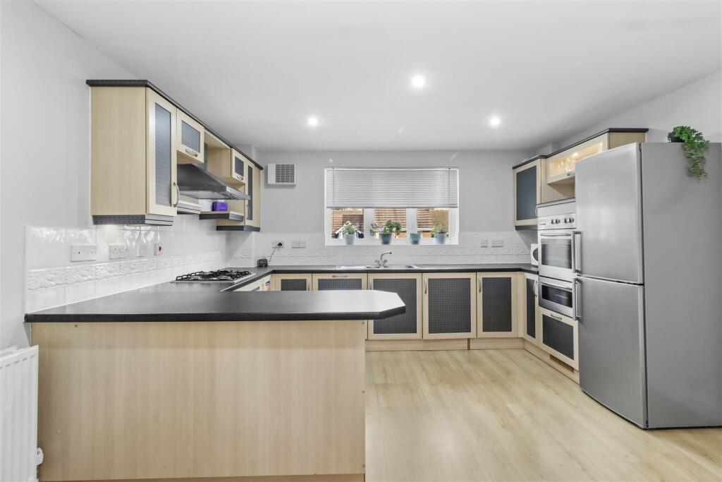 Additional property image - Phoenix Drive, Eastbourne
