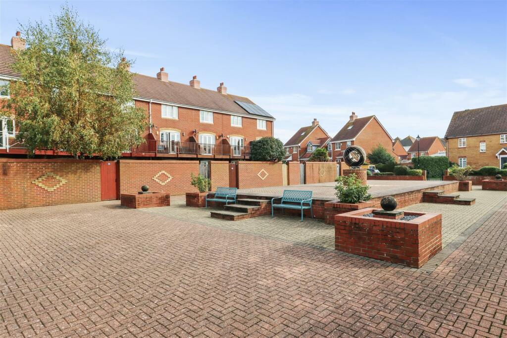Additional property image - Phoenix Drive, Eastbourne