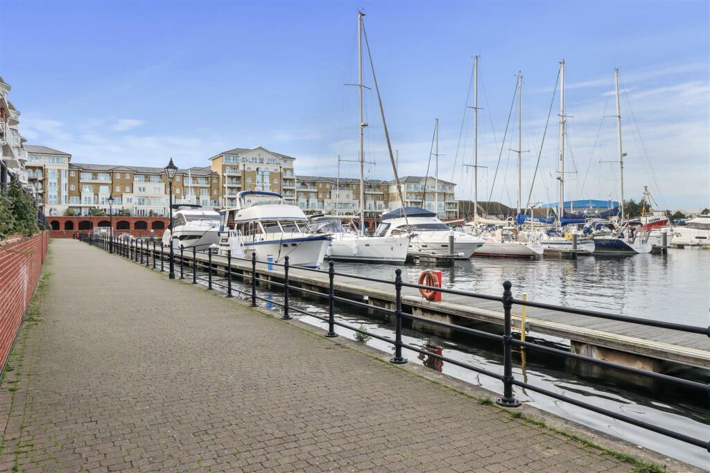 Additional property image - Phoenix Drive, Eastbourne