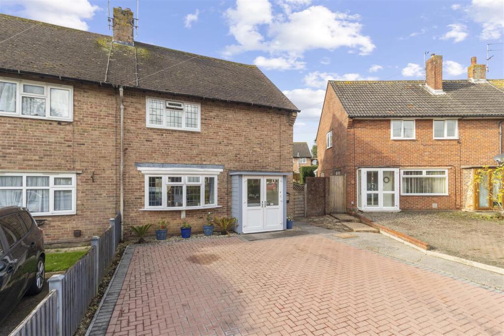 Main image of property: Petworth Place, Eastbourne