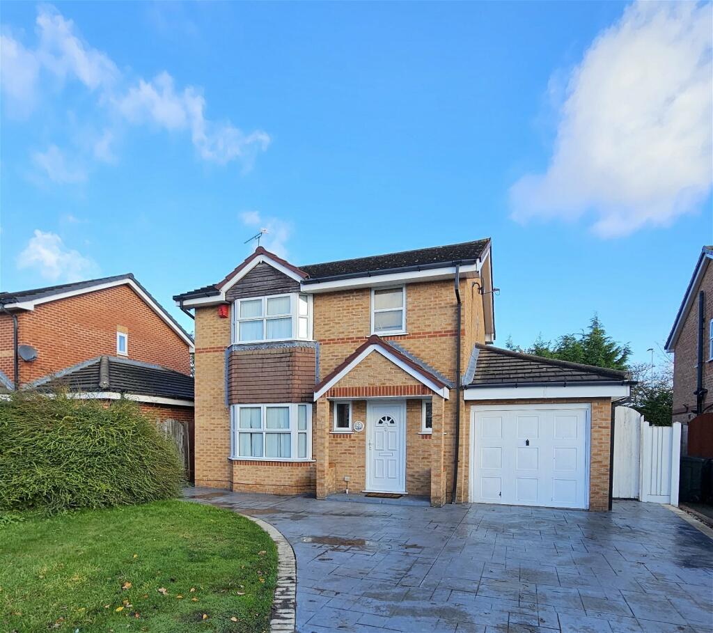 3 bedroom detached house for sale in NO CHAIN, MUST VIEW, Wistaston