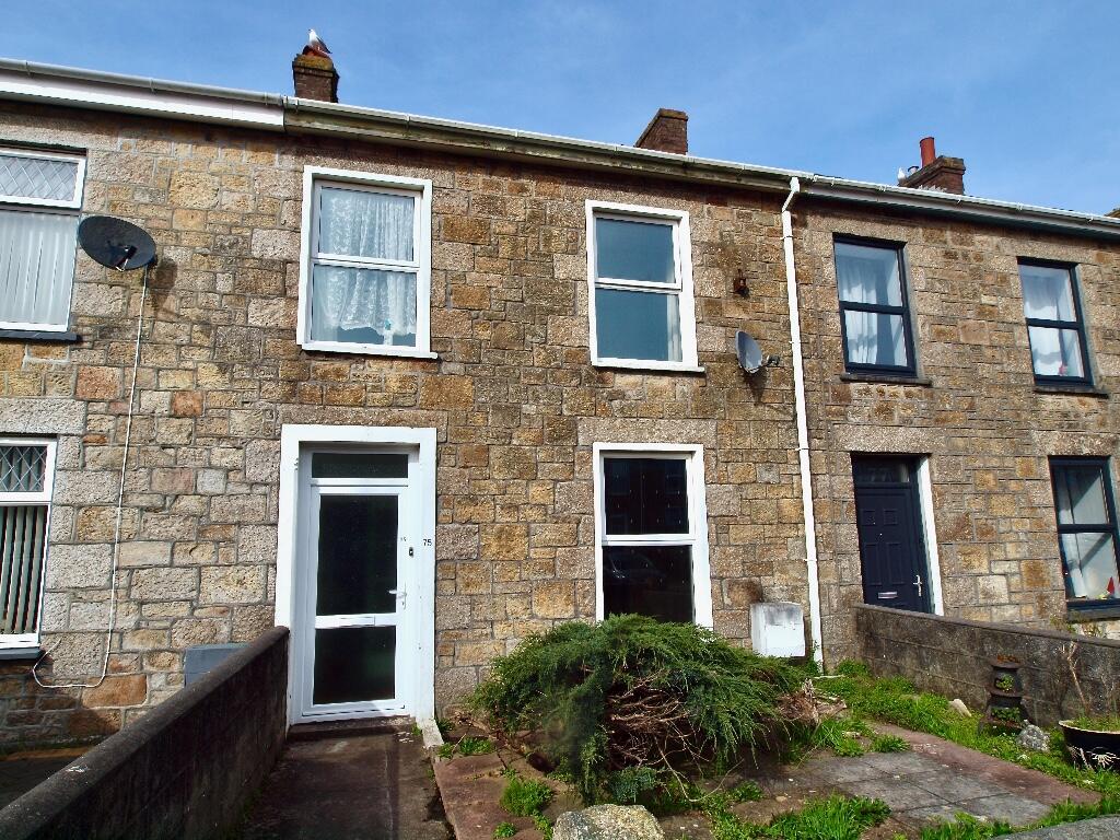 3 bedroom terraced house for sale in Dolcoath Road, Camborne, Cornwall