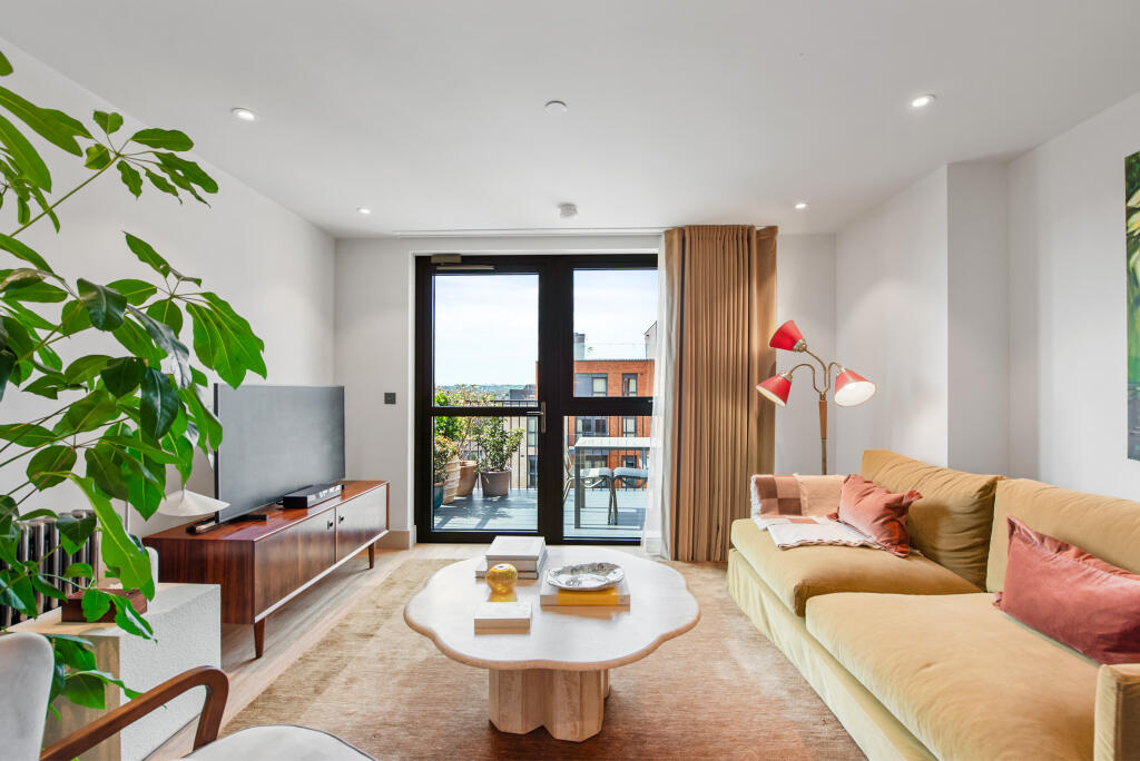 Main image of property: The Sessile, 18 Ashley Road, London, N17 9ZS