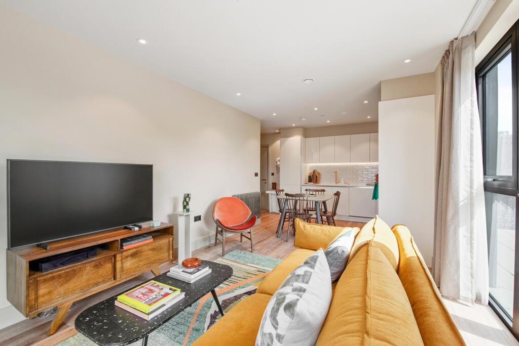 Main image of property: The Sessile, 18 Ashley Road, London, N17 9NT