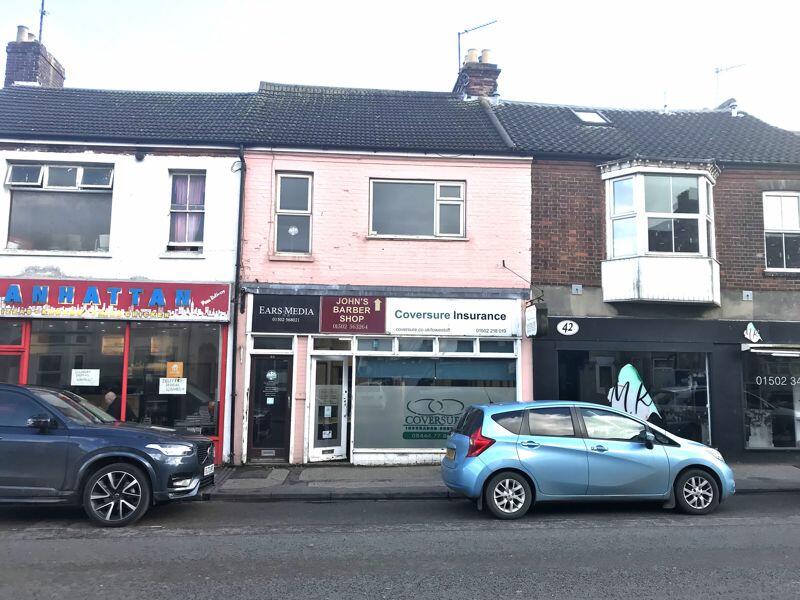 Commercial property for rent in Bridge Road, Lowestoft, NR32