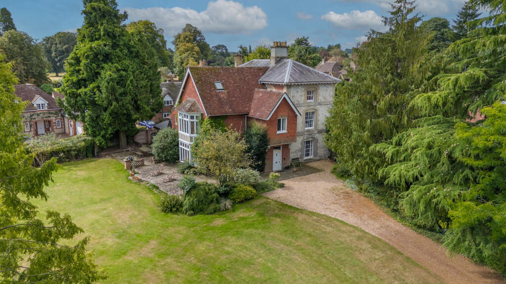 Main image of property: Wolfs Lane, Chawton, Alton, GU34