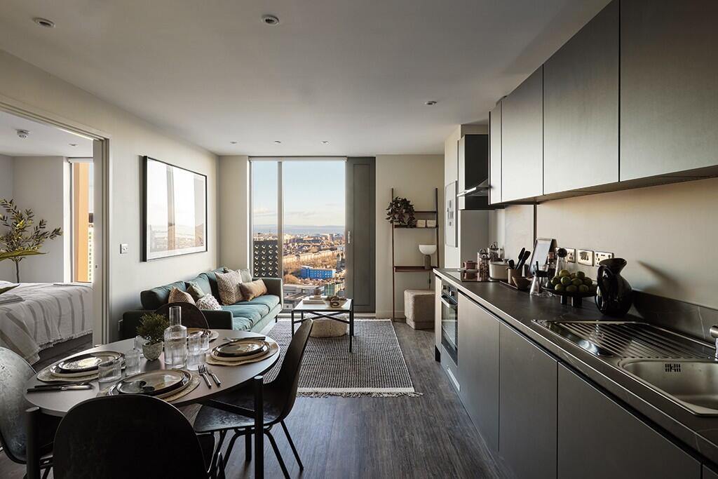 Main image of property: Wood Street, Cardiff(City), CF10