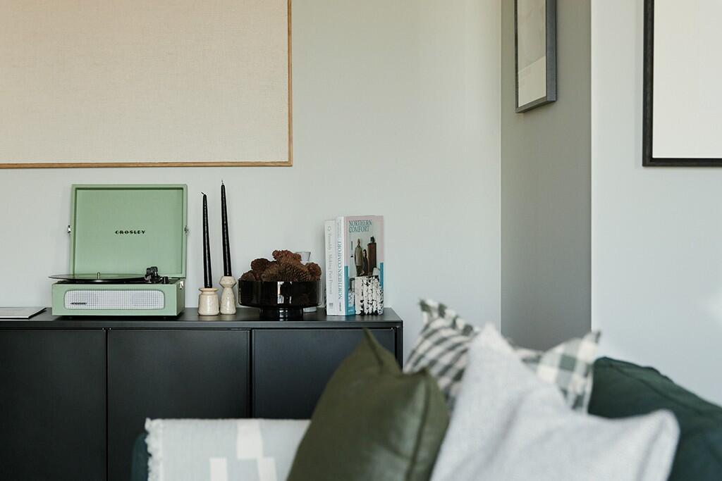 Main image of property: Wood Street, Cardiff(City), CF10