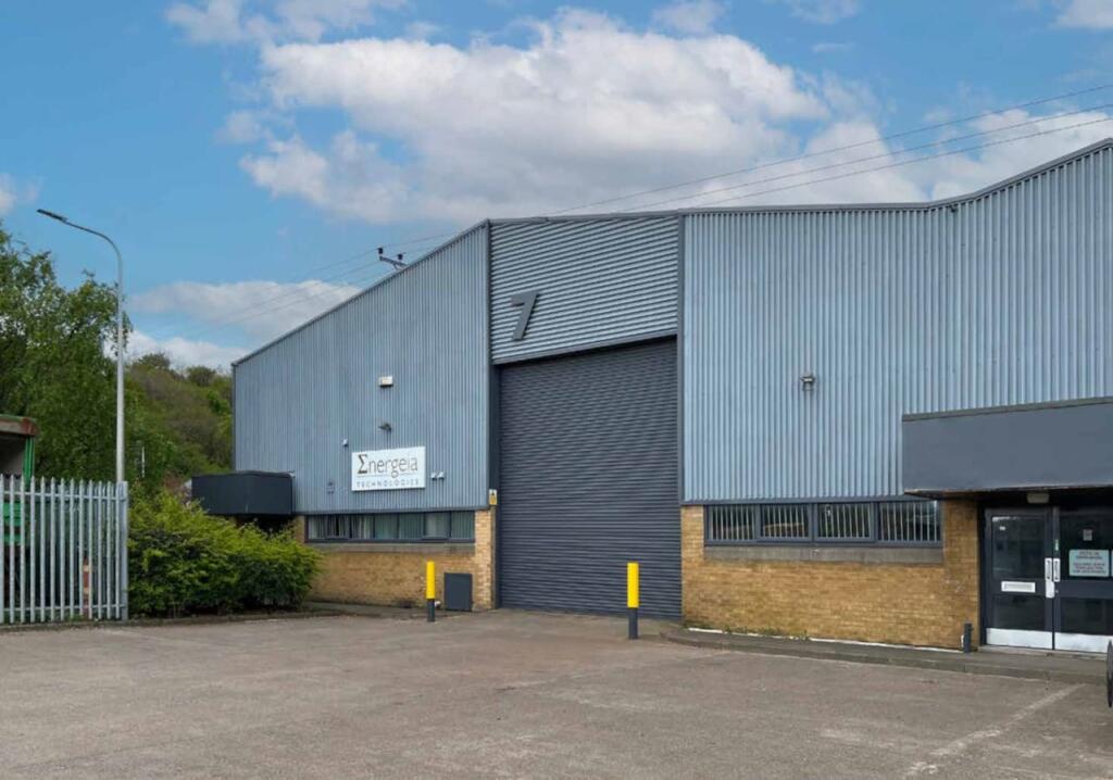 Main image of property: Unit 7 Belleknowes Industrial Estate, Belleknowes Industrial Estate, Inverkeithing, KY11 1HZ