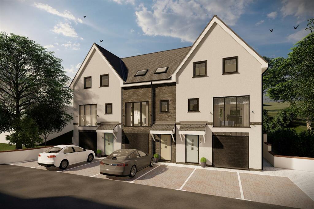 2 bedroom town house for sale in Merton Court, Fernbrook Road, Penmaenmawr, LL34