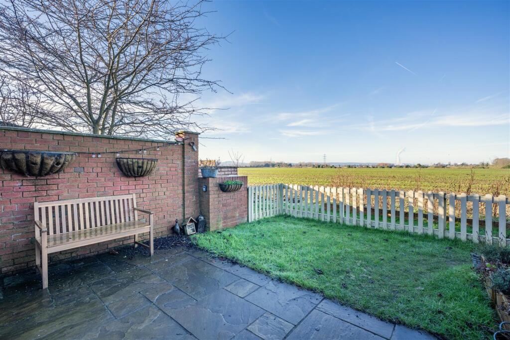Additional property image - Deeside Lane, Sealand, Chester
