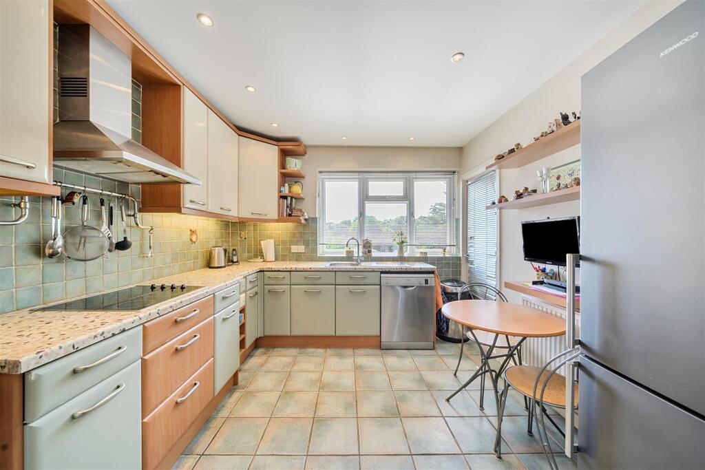 Main image of property: Calthorpe Gardens, Edgware