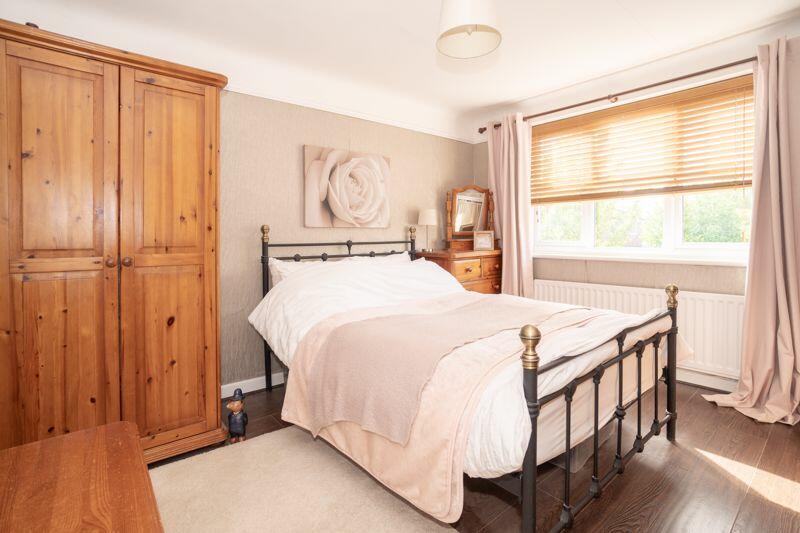 3 bedroom detached house for sale in Greenfield Avenue, Parbold, WN8