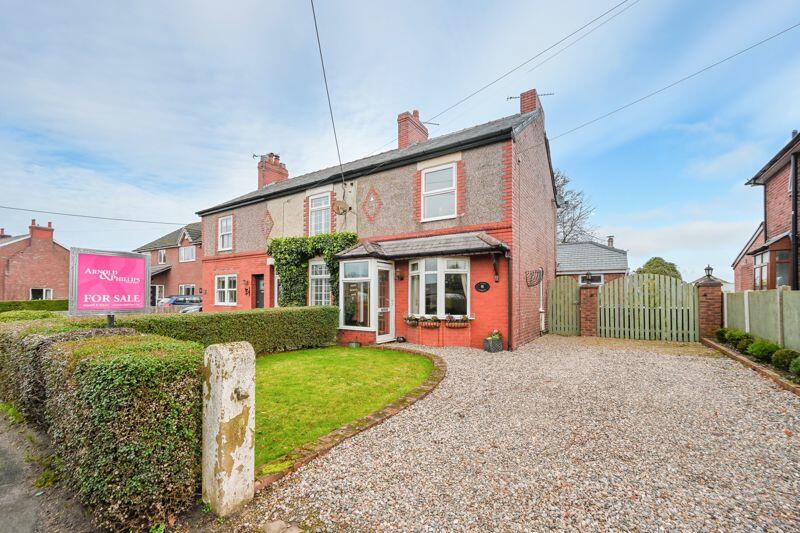 2 bedroom end of terrace house for sale in Holmeswood Road, Rufford, L40